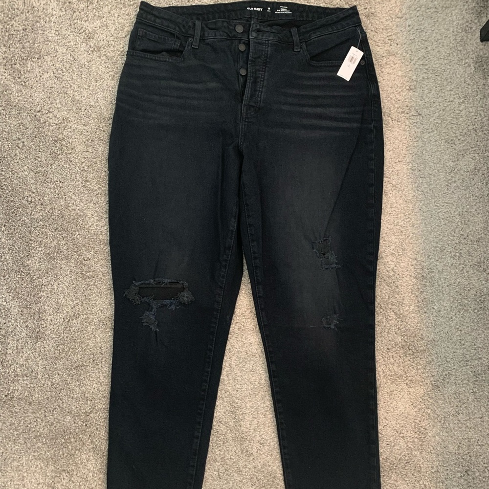 Old navy size 16 tall high rise curvy OG straight leg black distressed jean. NWT